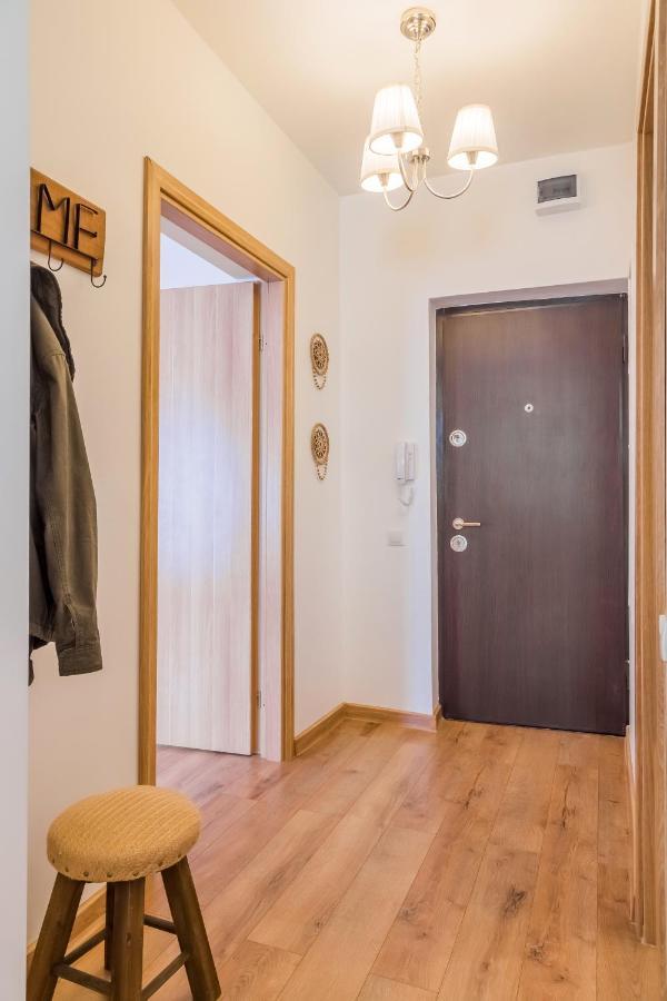 Studio T By Mrg Apartments Bucarest Esterno foto